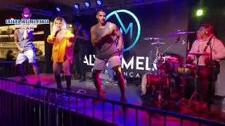 ALYNY MELO AO VIVO NA CHOPERIA BERLIN RJ