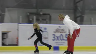 Sasha Plushenko practice. Academy Angels of Plushenko, junior group