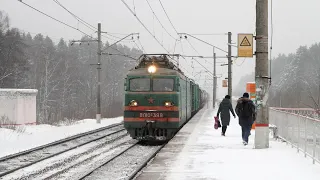 Поезда на Рязанском ходу. Зимний утренний туман, переделанный снегоочиститель, последние зелёные ВЛы