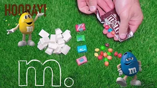 A lot of candies / ASMR Unboxing / Kit Kat / Skittles / M&M's