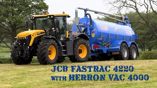 JCB Fastrac 4220 with 4000 Gallon Herron Tanker!