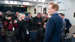 Conan O’Brien cracks jokes in the White House briefing room