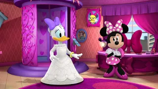 Mickey Mouse Mixed Up Adventures – Clip | The Cuckoo Turnstyler!   | Disney Jr