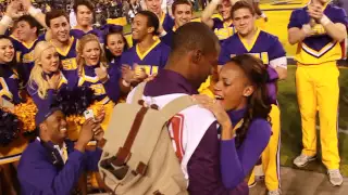 LSU cheerleader proposal at LSU vs. Alabama football game