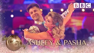 Ashley and Pasha Foxtrot to 'Orange Coloured Sky' by Natalie Cole - BBC Strictly 2018