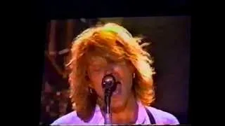 Bon Jovi - Someday I'll Be Saturday Night (Times Square 1995)