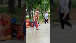 Москва ВДНХ. индейцы музыка