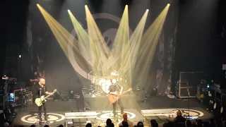 Rise Against - Hero Of War, Live Bataclan Paris, 4.11.2022