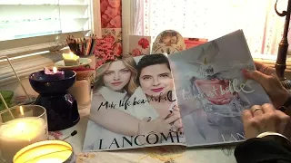 Asmr - Vogue magazine page flip (new issue!) With soft spoken commentary