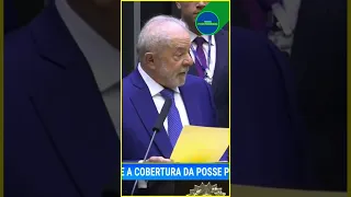 Dilma Rousseff é aplaudida ao ser citada em discurso de Lula #shorts