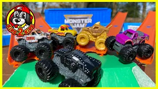 Monster Jam Trucks 🐠 FISHTANK FALL 🐟 MINI MYSTERY MONSTER JAM Toys Opening & Downhill WATER Race 💦