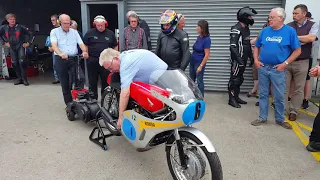 1967 Honda 6 RC174 pit lane start up