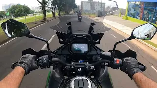 Fui andar pela primeira vez na Kawasaki Versys 650,  Peguei na Concessionária....