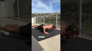 💪🏽 6 PUSH UP VARIATIONS TO BUILD A STRONGER CHEST, TRICEPS, SHOULDERS & BACK 🔥