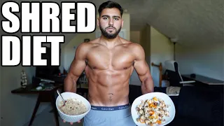 What I Eat to Stay Shredded Year Round | Full Day Of Eating
