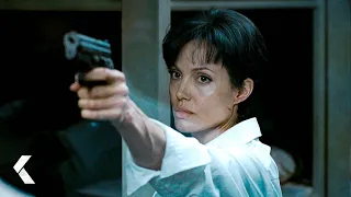 Stopping The Launch Scene - Salt (2010) Angelina Jolie