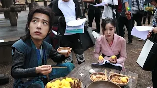 Douluo Continent 《斗罗大陆》 drama BTS [2021.02.12] Xiao Zhan 肖战, Wu Xuanyi and the cast eating