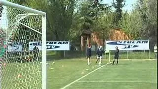 Amazing trick - Roberto Baggio training