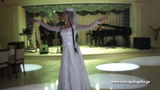 ცეკვა 'ქართული'   რესტორანი 'ქართული სახლი'