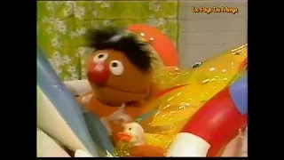 1, rue Sésame (Sesame Street) - Bert And Ernie Water Sports/Brad's bath (French)