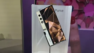 Honor V Purse, The Concept Foldable Phone Quick Look at IFA 2023 Berlin.