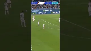 Zlatan free-kick goal 😱