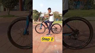 How to Ride Cycle Without Hands Tutorial 20 Second | Subscribe For More #shorts #cyclestunt #balance