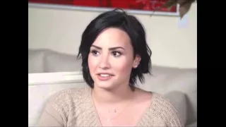 Demi answered some questions about nip slips and aliens in the Lovato Club