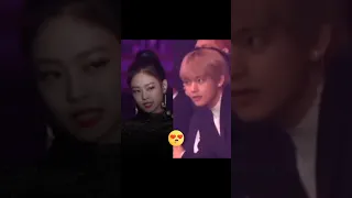 V's Real reaction to Jennie @ Golden Disk Award 💚☘️ #taennie #jennie #taehyung #taennieisreal