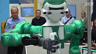Der humanoide Roboter ARMAR-6