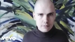 The Smashing Pumpkins - Thirty-Three (Official Music Video)