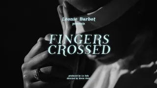 Léonie Barbot - Fingers Crossed (Official Lyrics Video)