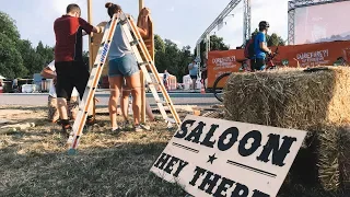 Das sind die verrückten Zeltbauer vom Heitere Openair | Festivalsommer 2018