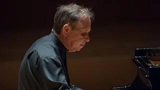 Mikhail Pletnev plays Chopin - Nocturne in C-sharp minor op. posth. (Luxembourg, 2015)