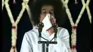 Sathya Sai Baba speaks about non-vegetarianism (eating meat), alcohol and smoking
