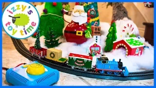 Happy Holidays! Thomas and Friends Bachmann Christmas Express! Fun Toy Trains