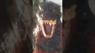 X-Plus Gigantic Series Godzilla 1995 Chinese Version