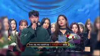 171222 종현을 추모하면서 울먹거리는 뮤뱅 MC