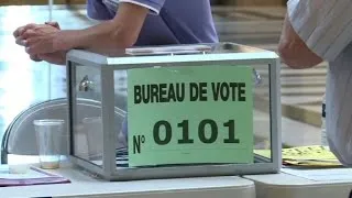 Niedrige Beteiligung bei Parlamentswahl in Frankreich