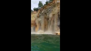 Kayakers avoid injury as cliff crashes into Lake Superior