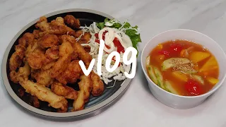 Korean home-cooked meals | Tangsuyuk, tuna mayo, tteokbokki & sundae, rice balls, stir-fried kimchi