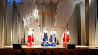 Ансамбль народной песни "ЗаряНица" - Костры горят далёкие