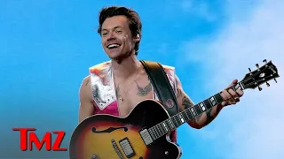 Harry Styles Helps Fan With Baby's Gender Reveal At London Concert | TMZ Live