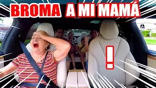 BROMA A MI MAMÁ! El Auto Conduce Solo y Baila! Mi Familia Reacciona al Tesla Gaviota SandraCiresArt