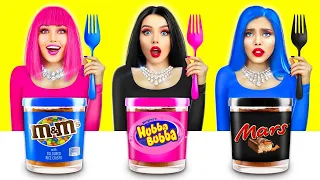 Desafío de Comida Rosa vs Negra vs Azul | Comida de 1 Color Todo el Día por RATATA COOL