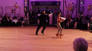 Salvo Sinardi & Viktoria Kharchenko performing a samba