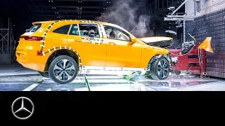 Mercedes-Benz EQC Crash Test: Destroy to Create