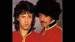 Gary Moore and Phil Lynott - Parisienne Walkways (Live)