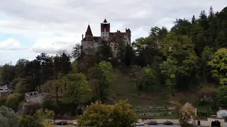 Travelkolik Rumania Bran Dracula Castle by drone