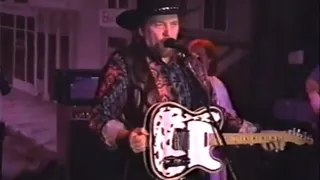 Waylon Jennings - “Waymore’s Blues” (Live at The Grizzly Rose: 1992)